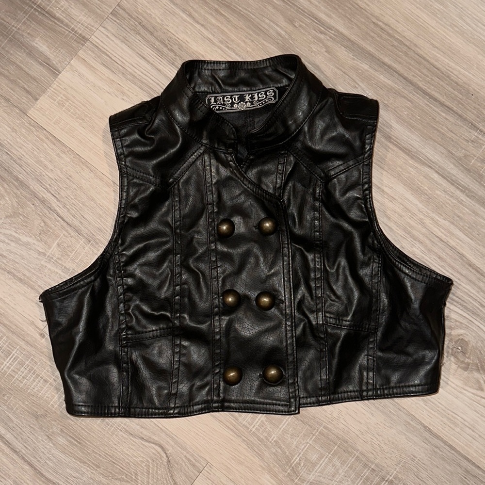Faux leather crop jacket